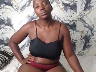curvyj255