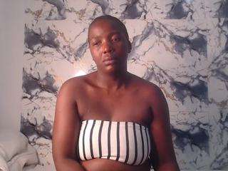 curvyj255