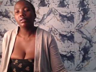 curvyj255