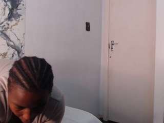 curvyj255