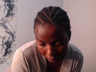 curvyj255