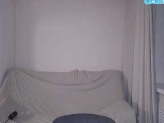 Flora live webcam show