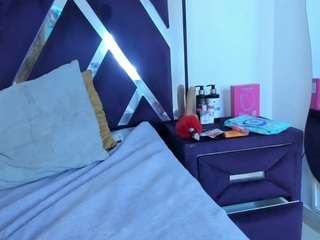 Live cam show with Lunaviceht