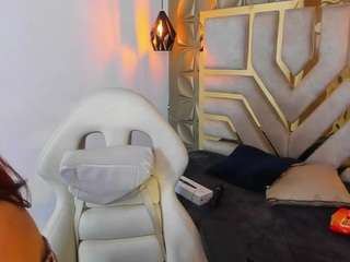 narastorn live webcam show