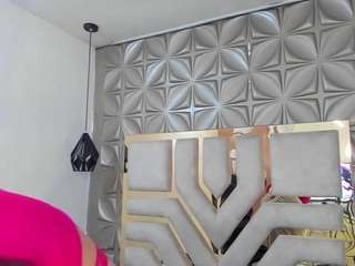 NaraStorn live webcam show