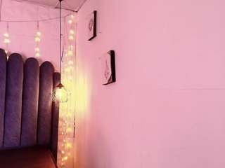 NaraStorn live webcam show