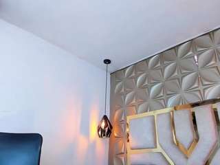 NaraStorn live webcam show