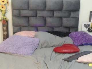 RenataValentina live webcam show