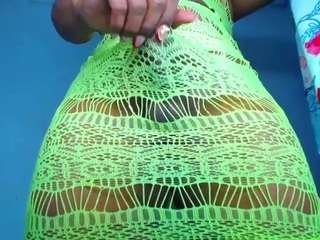 Ebony-DickTS