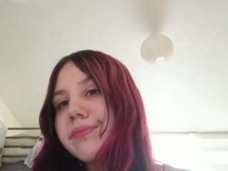 TreasaHotze live cam preview
