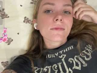 celestinaolliff's live room