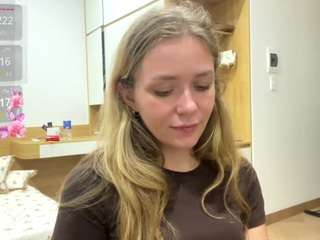 KaY live cam preview