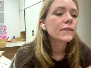 KaY live cam preview