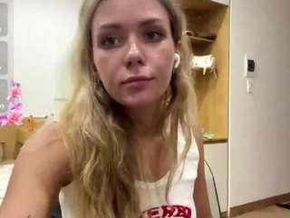 celestinaolliff's live room