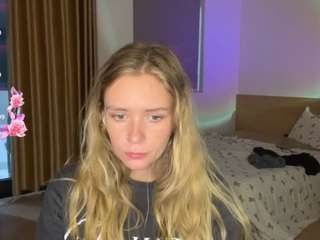 KaY live cam preview