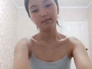 Lily live webcam show