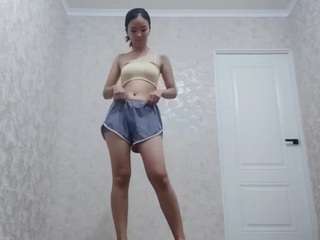 Lily live webcam show