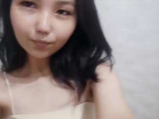 Lily live webcam show