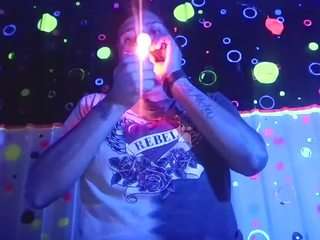 felishia444