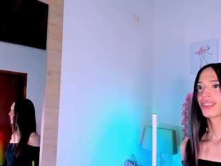 lara-rous Sex Cam Show