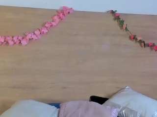 lara-rous live webcam show