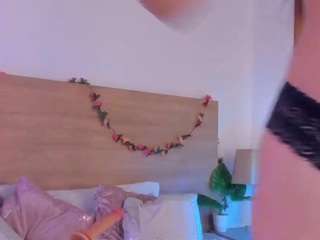 lara-rous live webcam show