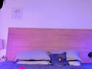 lara-rous live cam