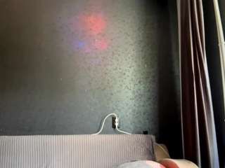 sauromanoff live webcam show