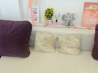 serennaax Sex Cam Show