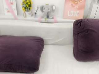 serennaax live webcam show