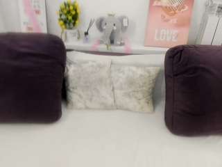 serennaax's live room