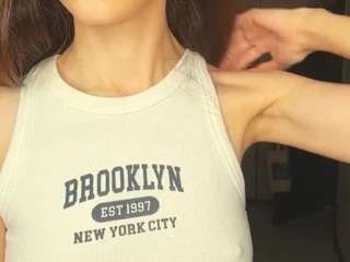 sondrafausnaugh live webcam show