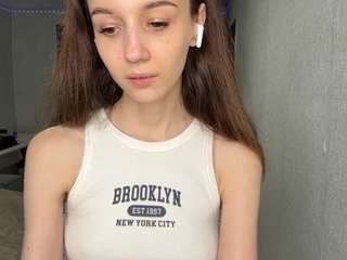sondrafausnaugh live webcam show