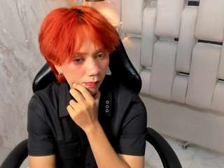 le modèle eriolwest est en webcam porno dans un show sur le site camsoda, il possède les tags suivants: average,brown eyes,young adult,tiny tits,teen 18,tattoos,spank,smoking,red hair,orgasm,no drinking,facial piercings,dirty talk,asian,hd,small tits,toys