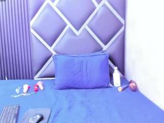 marymarr-23 live webcam show