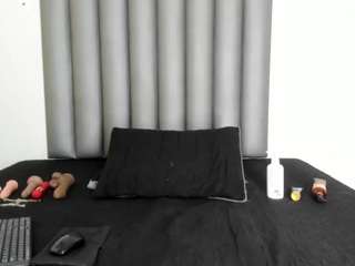 Marymarr-23 live webcam show