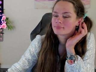 Datsi-Benson live cam — ass, spank, no drinking