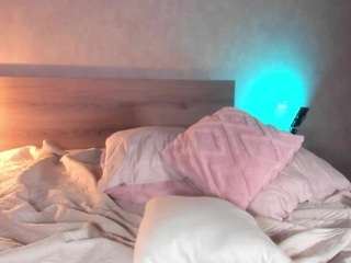 Polly live webcam show