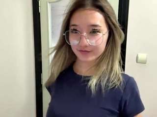 UlrikeLagrange live cam preview