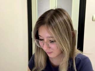 UlrikeLagrange live cam preview