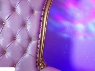 isabela-tay Sex Cam Show