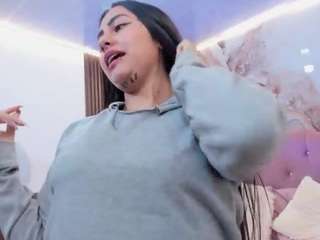 kiara-tay Sex Cam Show