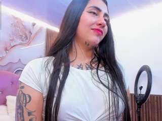 kiara-tay