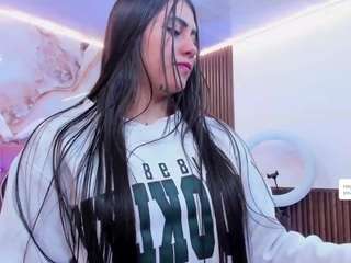 kiara-tay