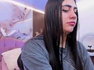 kiara-tay