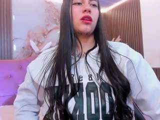 kiara-tay