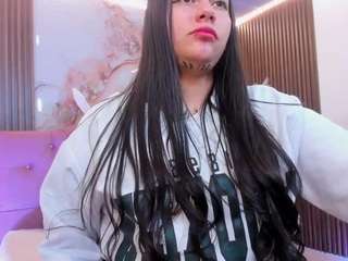 kiara-tay