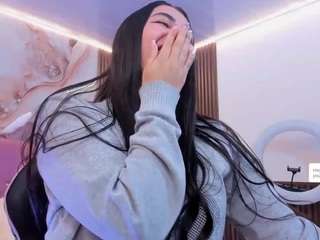 kiara-tay live webcam show