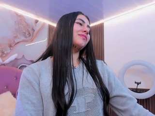 kiara-tay