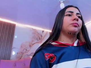 kiara-tay